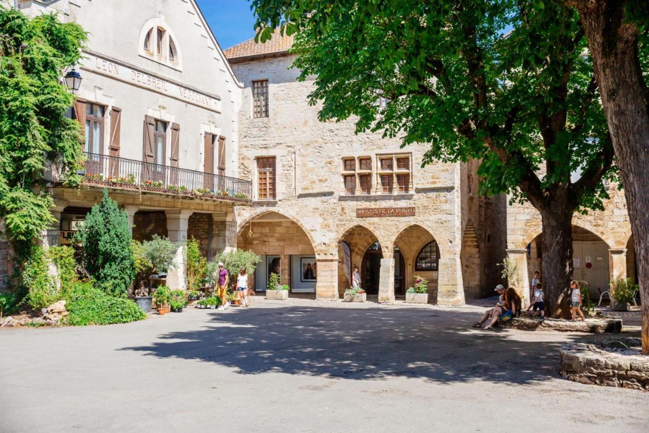 La Maison Des Pelerins Villeneuve Exterior foto